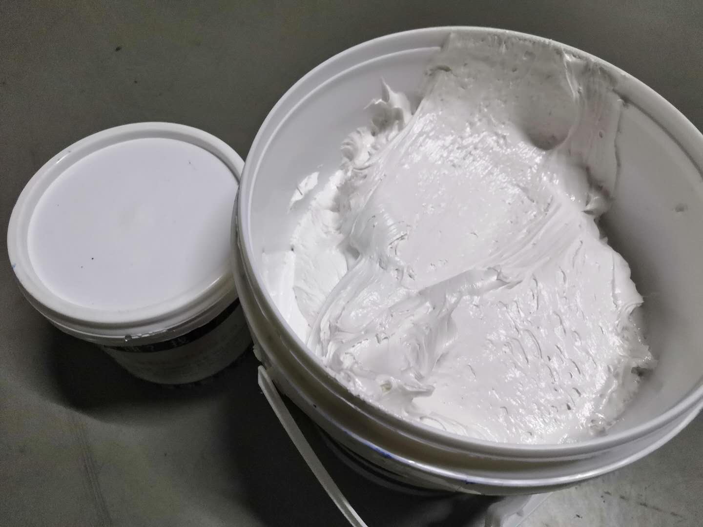 ��ĥ�մ�Ϳ�����ʩ��